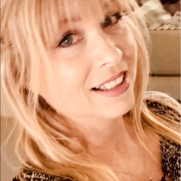 Meet the Posher Other - Meet your Posher, Casey